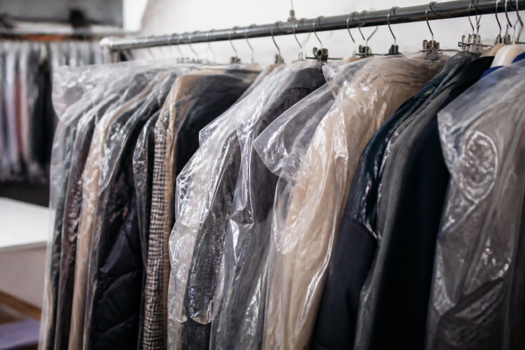 Vetements tries et seches avant nettoyage